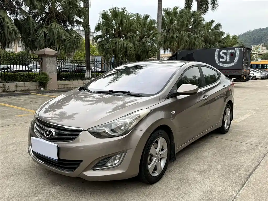 Hyundai Langdong 2012 1.6L Automatic Fashion