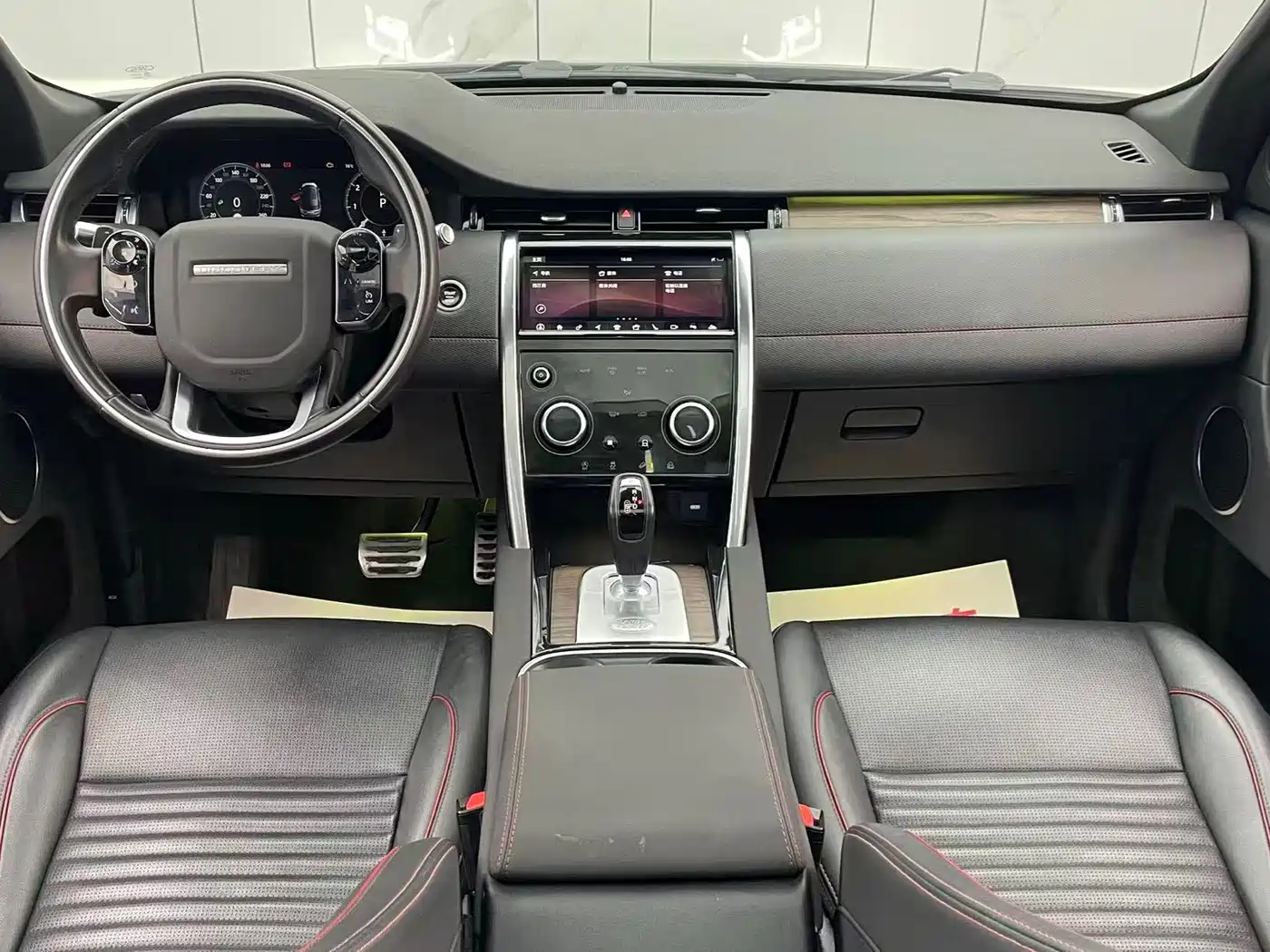 Land Rover Discovery Sport 2020 249PS R-Dynamic Performance фото 28