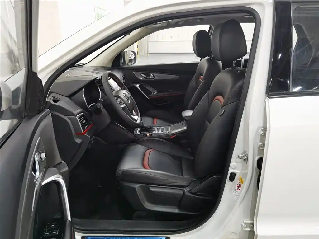 CHANGAN CS55