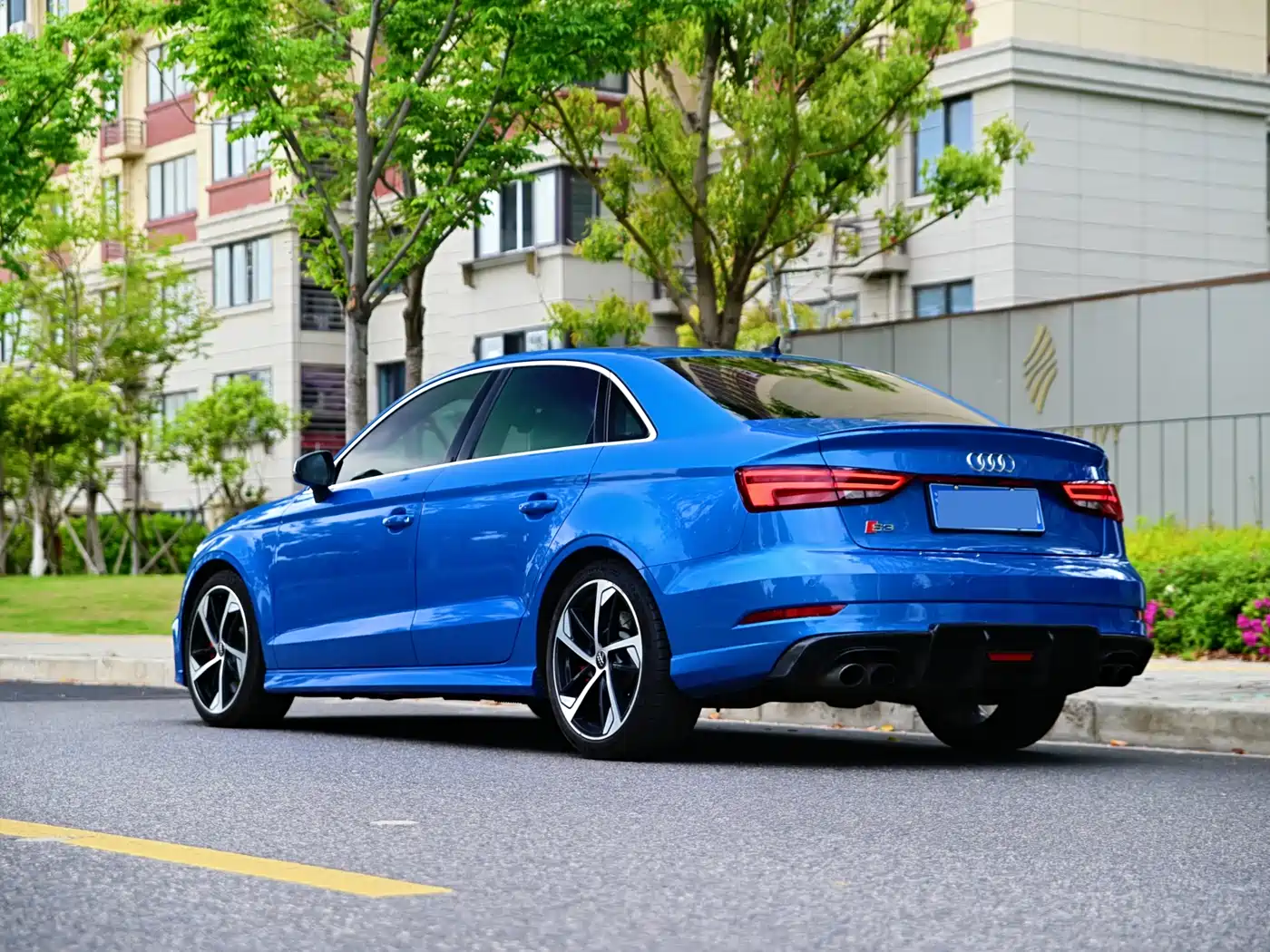 Audi S3 2019 Audi S3 2.0T Limousine фото 6
