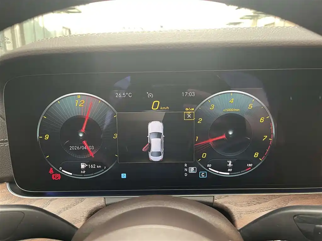 Mercedes-Benz E-Class 2022 E 300 L Luxury фото 18