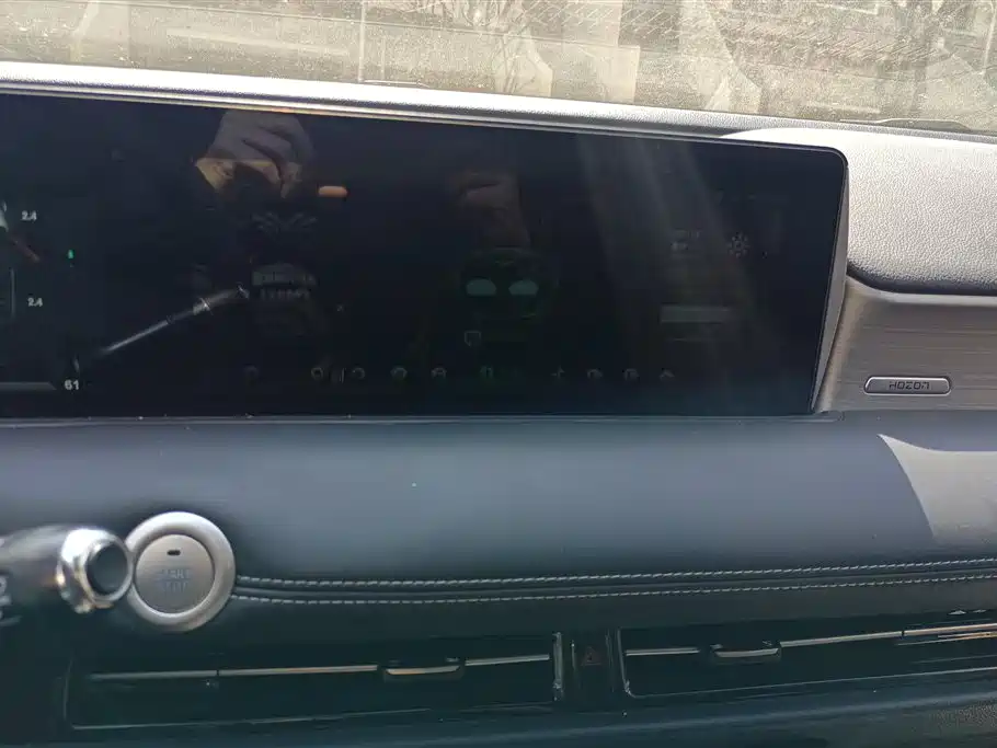 NEZHA AUTOMOBILE NEZHA U