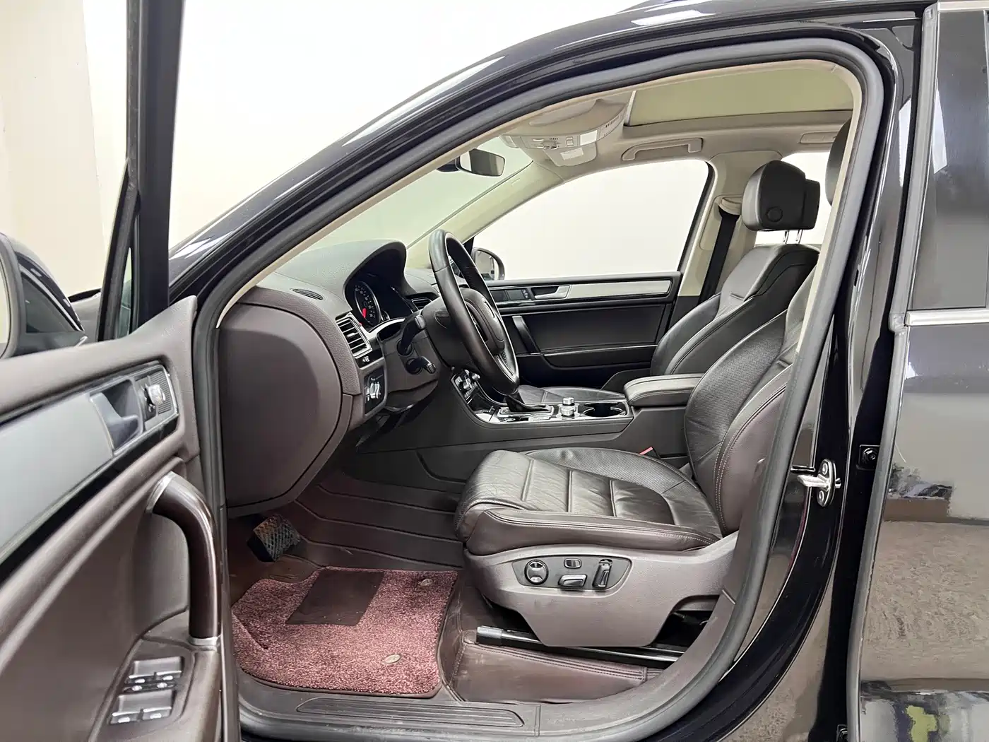 Volkswagen Touareg 2017 2017 3.0TSI Explorer Edition