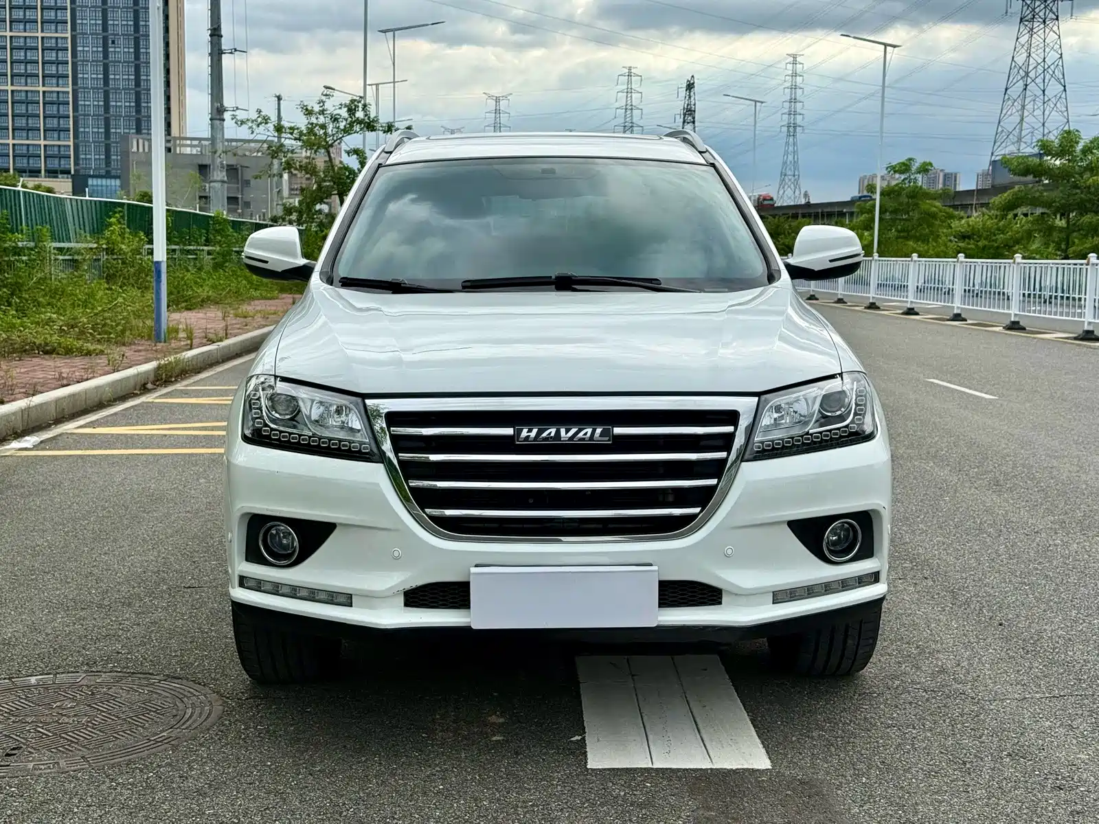 Фото 2 - Haval H2
