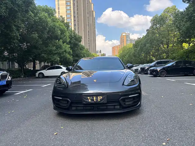 Porsche Panamera 2023 Panamera Executive Long Wheelbase 2.9T — фото 3