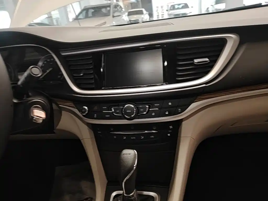 Фото 13 - Buick Excelle GT