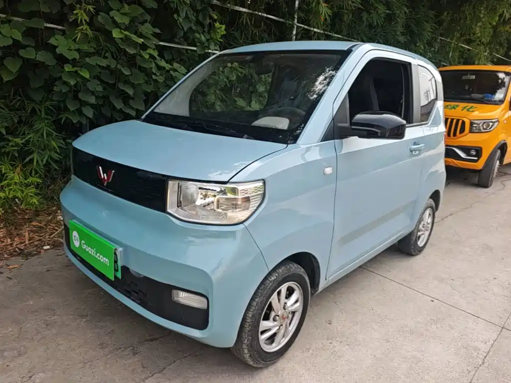 Photo 2 - Wuling Motors Hongguang MINIEV
