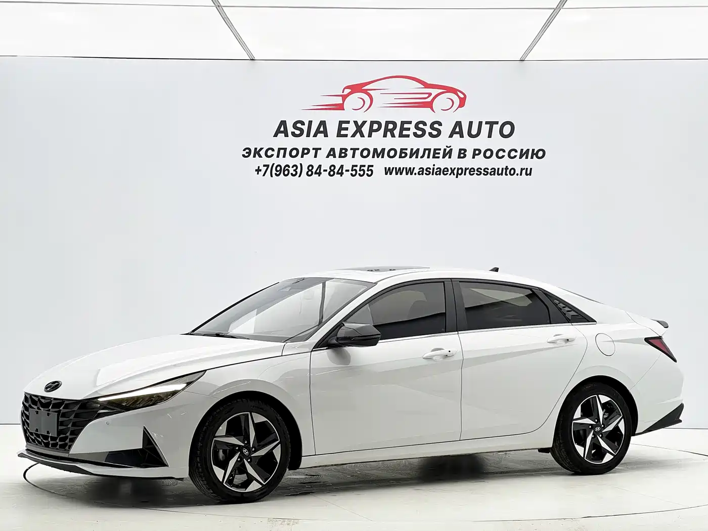 Hyundai Elantra 2021 1.5L CVT LUX Premium Edition