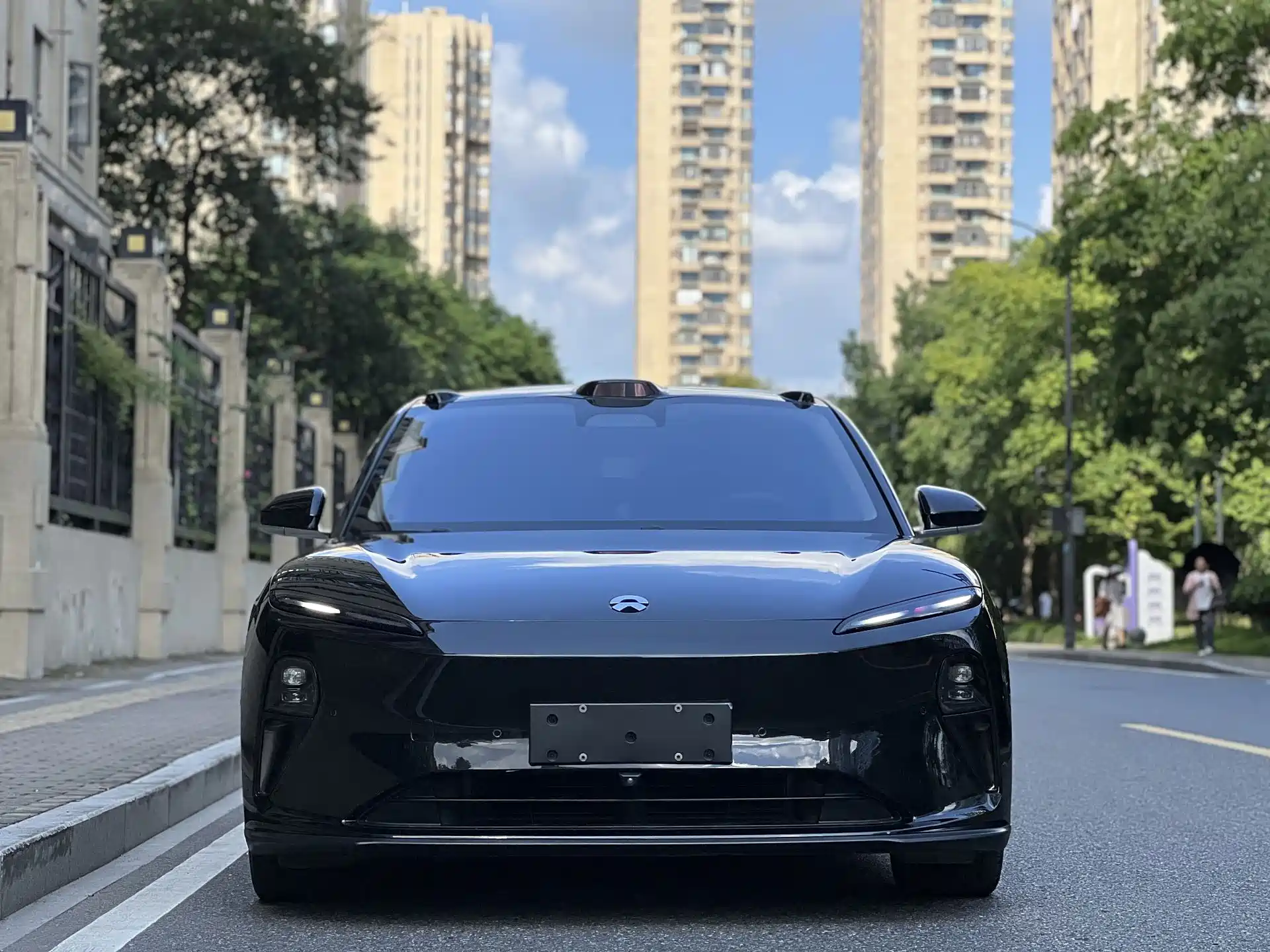 Фото 2 - NIO ET5