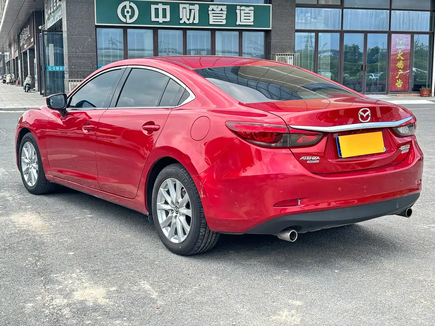 Photo 3 - Mazda Atenza