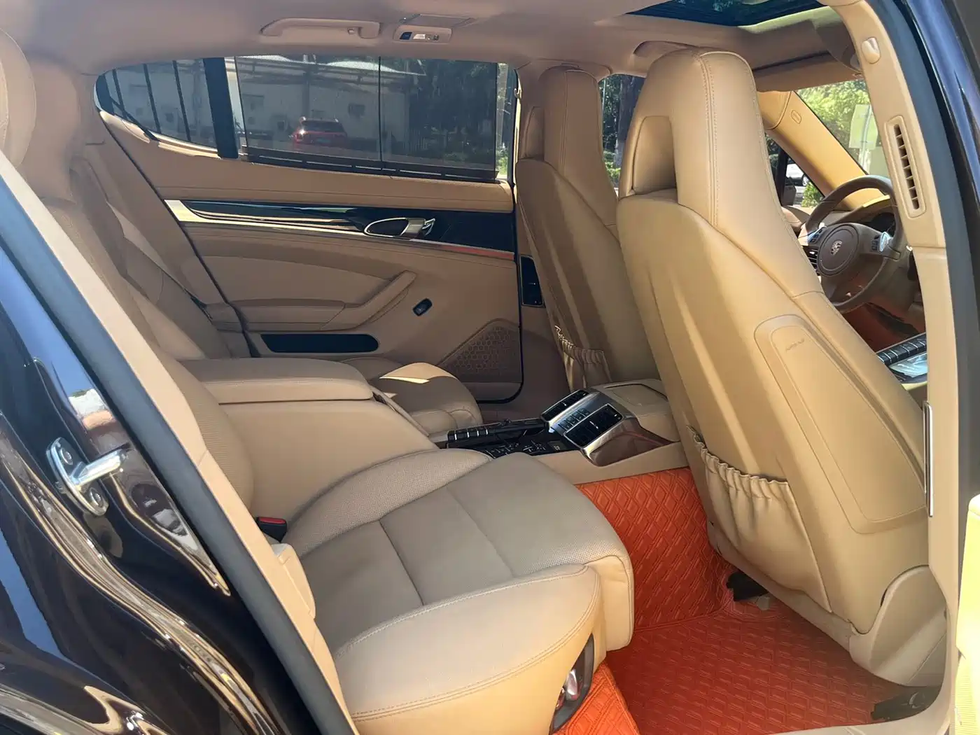 Porsche Panamera 2014 Panamera S Executive 3.0T фото 21