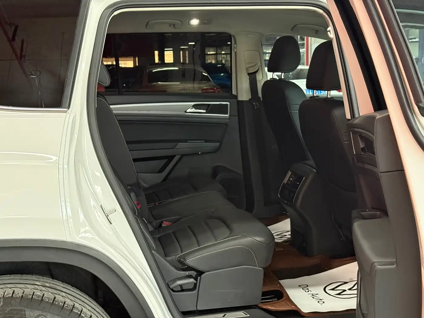 Volkswagen Teramont 2017 330TSI 2WD Luxury фото 10