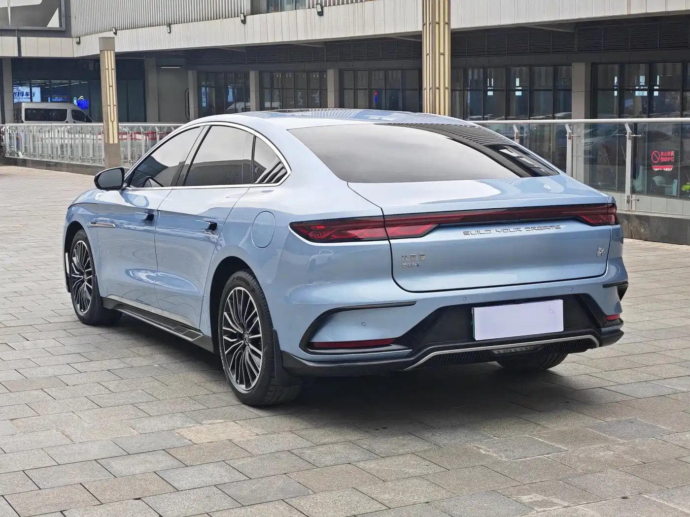 BYD Han 2023 DM-i Champion Edition 121KM Premium фото 5