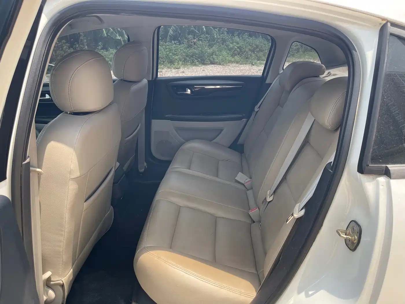Citroën C-Quatre 2013 2013 Model Sedan 1.6L Automatic Premium Style