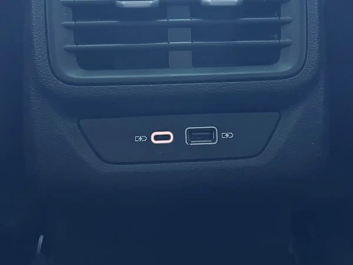 Volkswagen Lamando, миниатюра 12