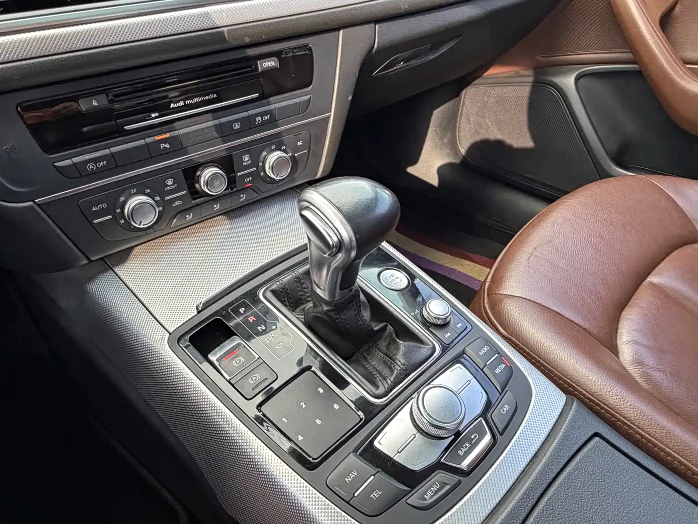Audi A6L 2012 TFSI Standard фото 17