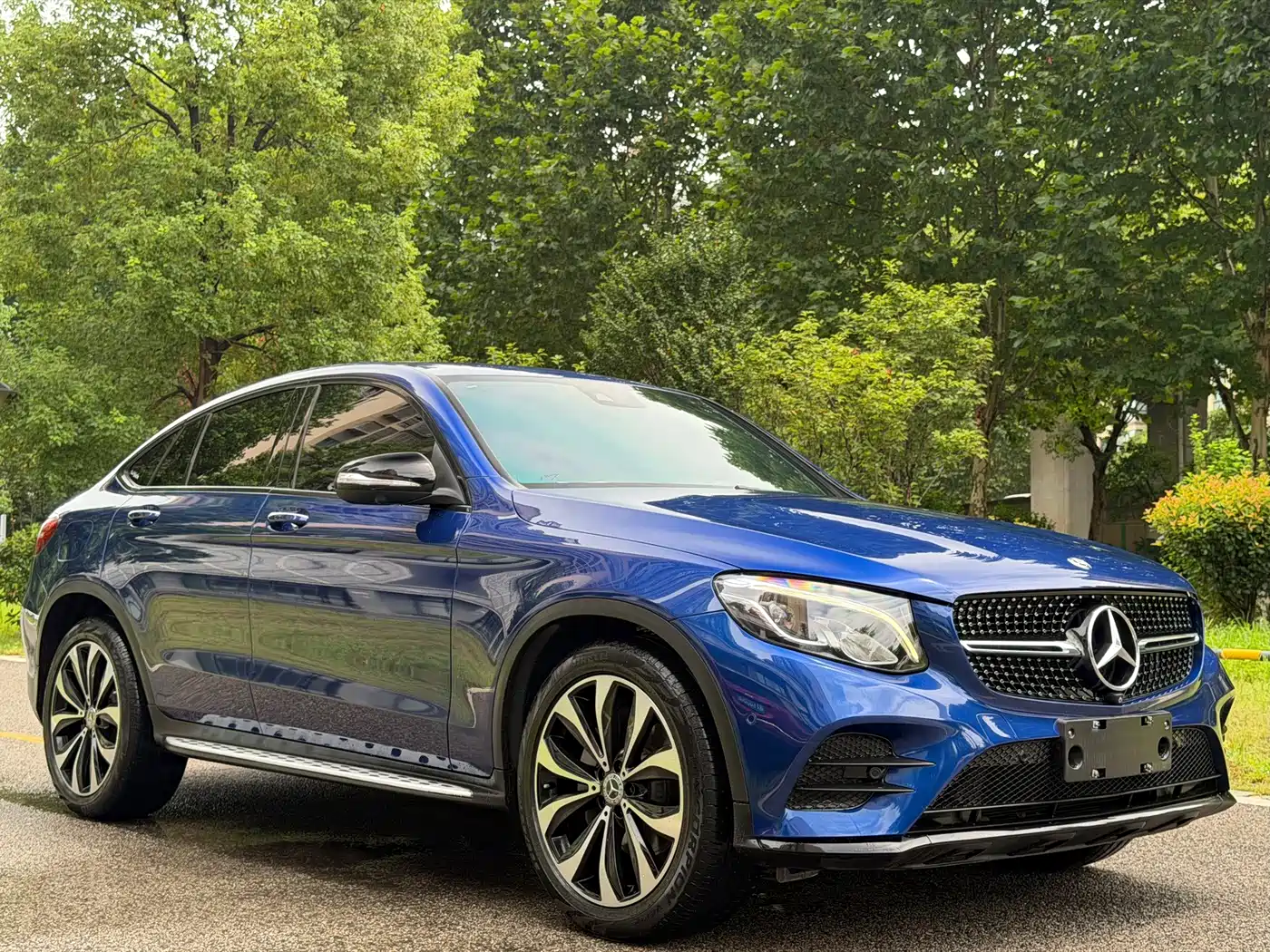 Mercedes-Benz GLC Coupe 2018 2018 GLC 260 4MATIC Coupe SUV