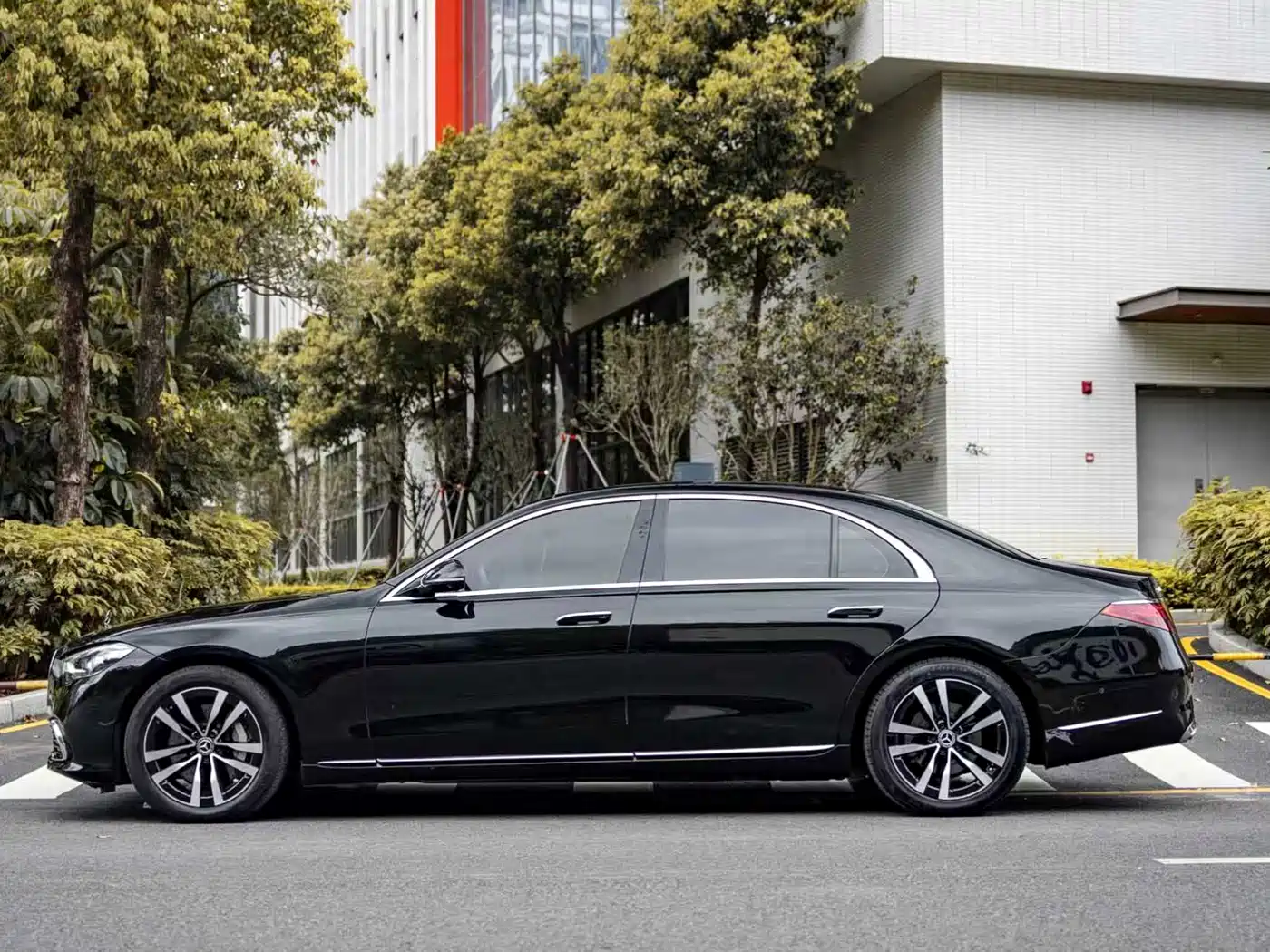 MERCEDES-BENZ S CLASS