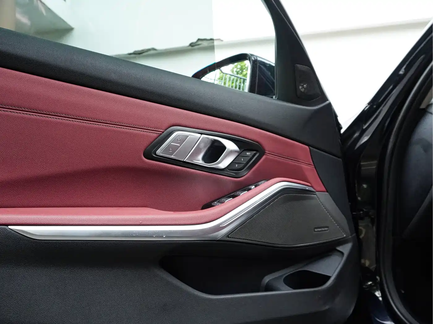 Photo 26 - BMW 3 Series