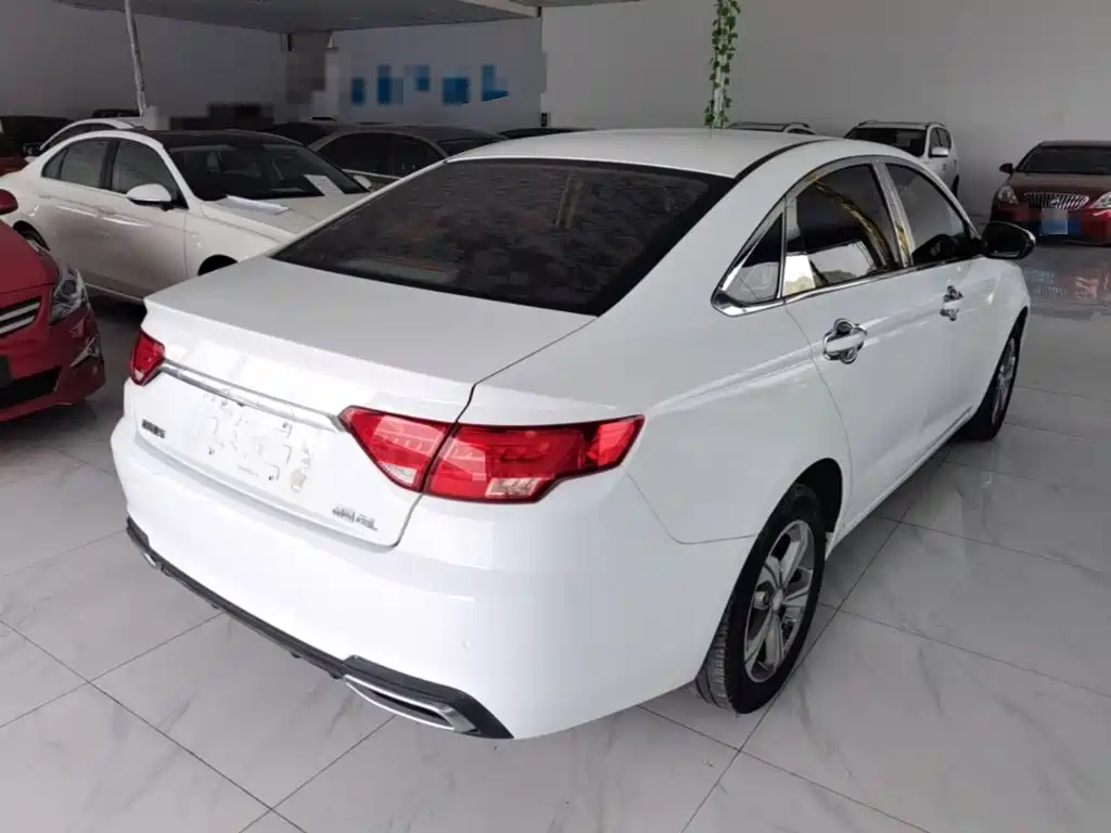 Geely Emgrand GL 2018 2018 1.8L Manual Elite Smart Connect Type