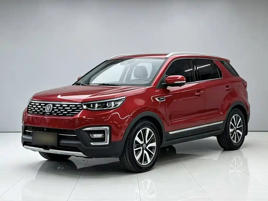 Фото 2 - Changan CS55