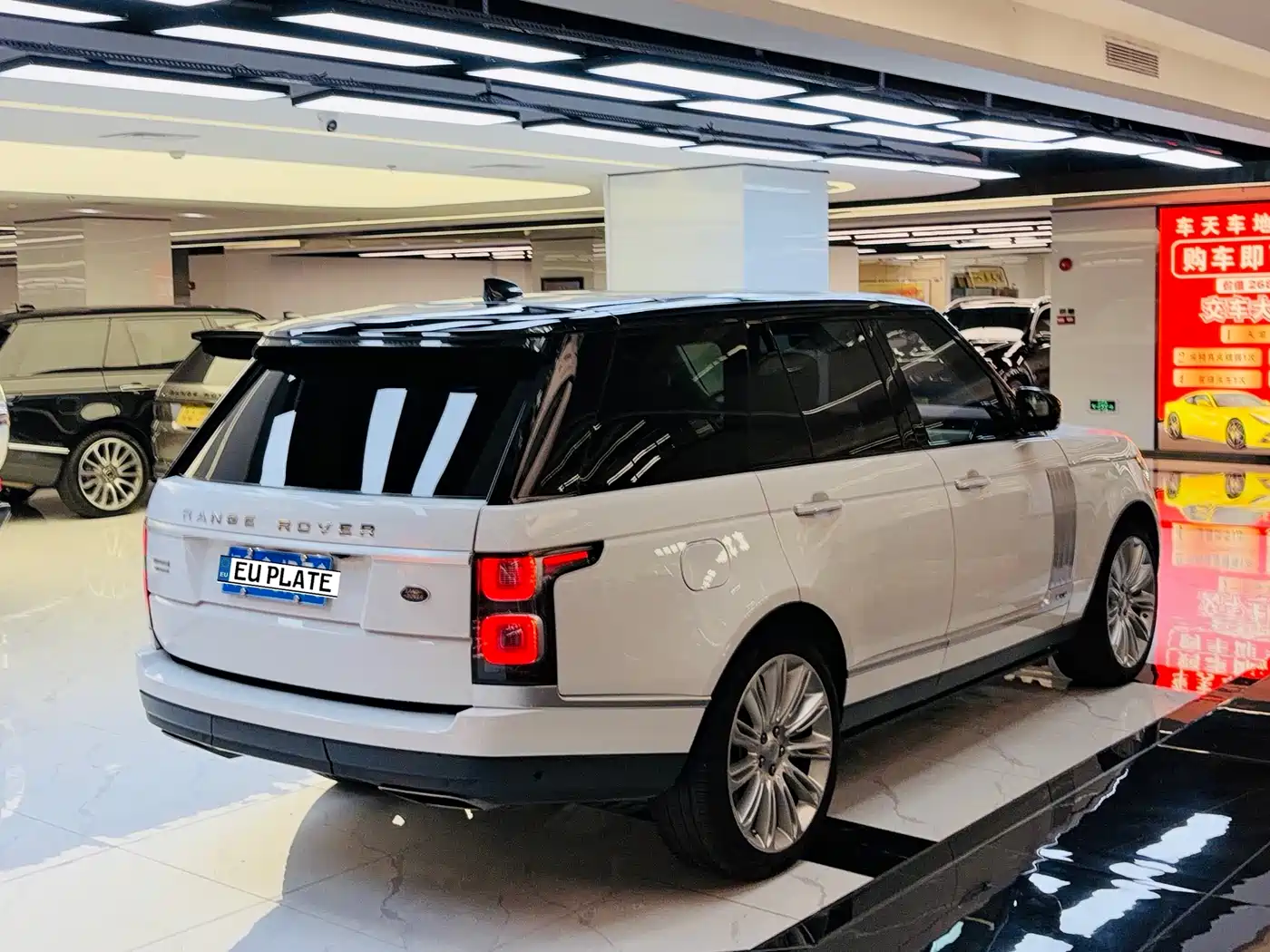 LAND ROVER RANGE ROVER