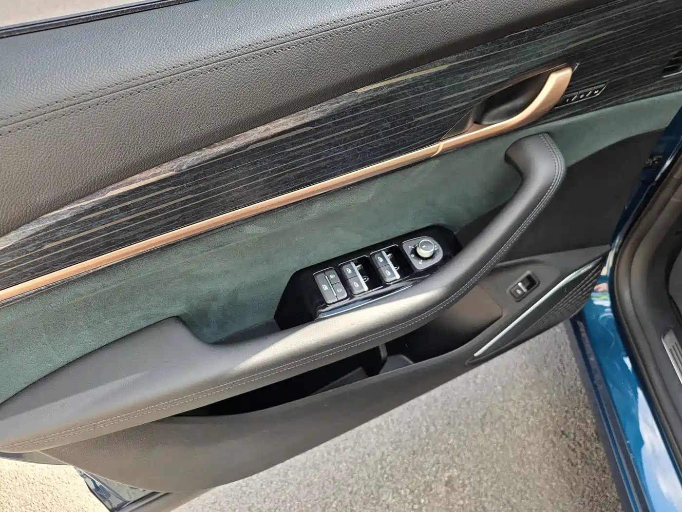 GEELY AUTOMOBILE XINGYUE L