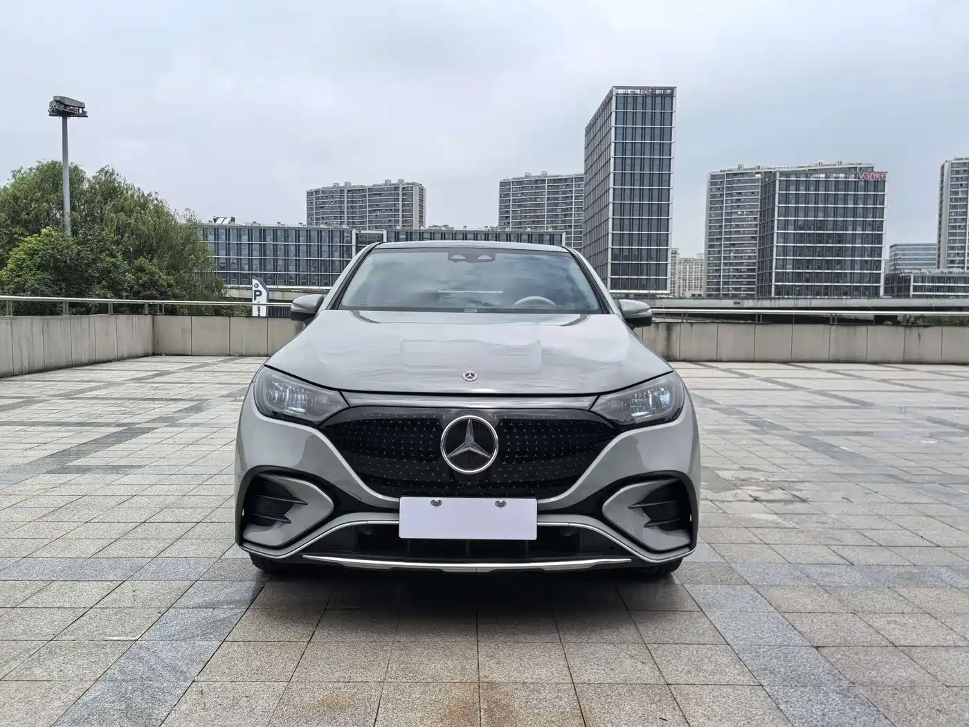 Mercedes-Benz EQE SUV 2023 2023 350 4MATIC Luxury Edition