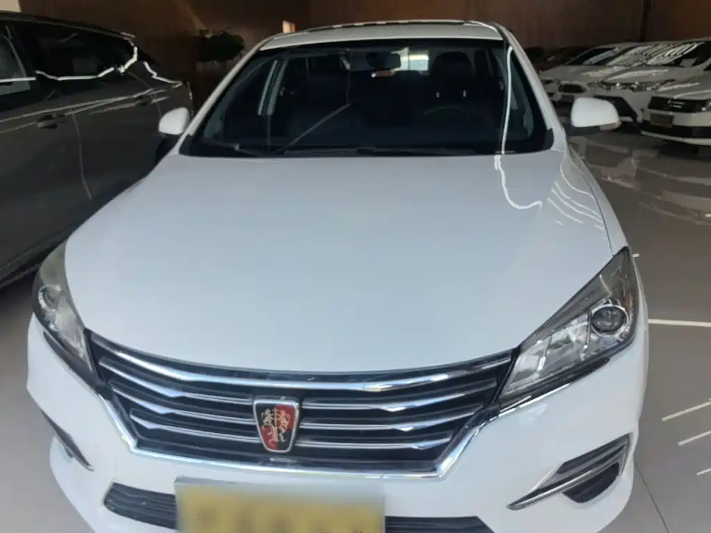 Фото 3 - Roewe 360