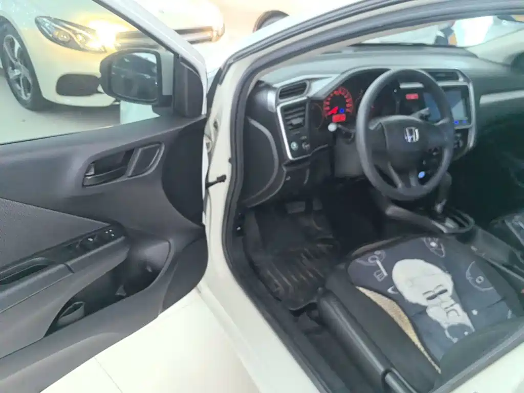 Honda Gienia 2017 2017 1.5L CVT Classic Edition