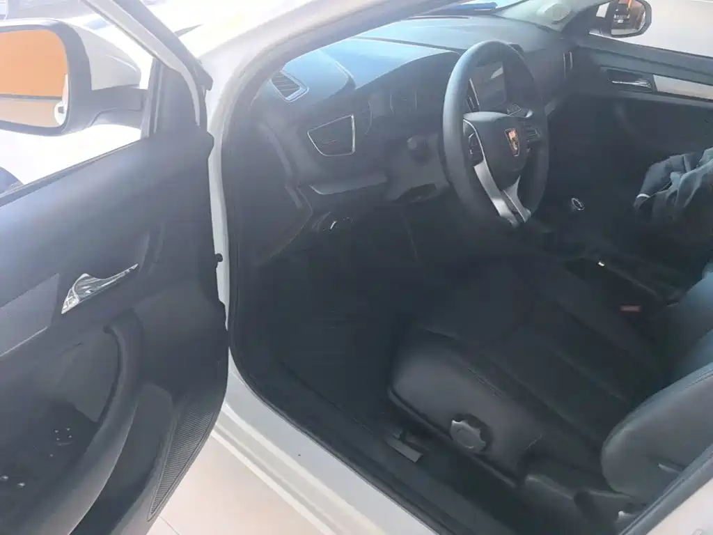 Roewe 360 2019 2018 PLUS 1.5L Manual Exclusive Edition