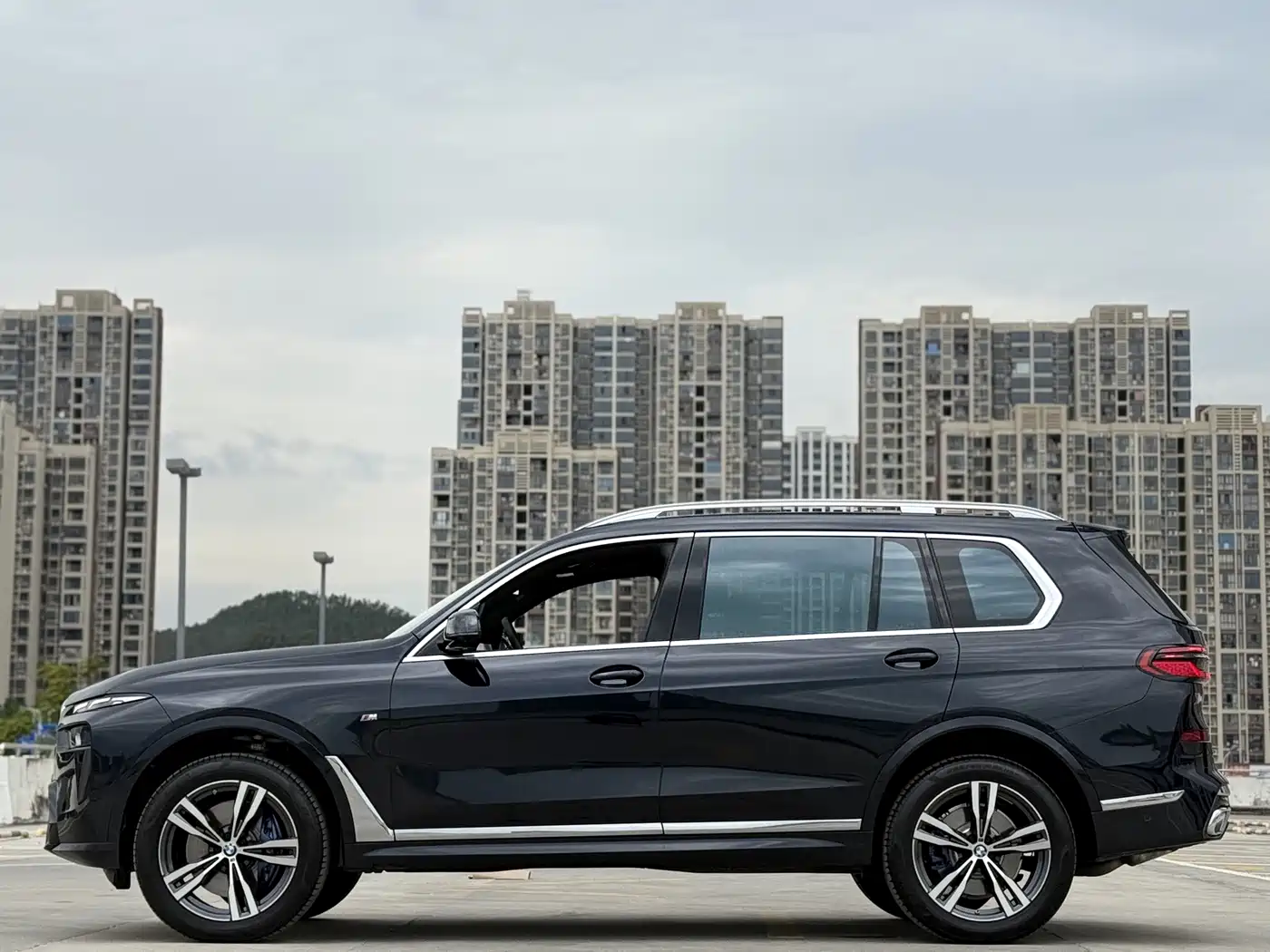 BMW X7 2025 2023 xDrive40i Exclusive M Sport Package