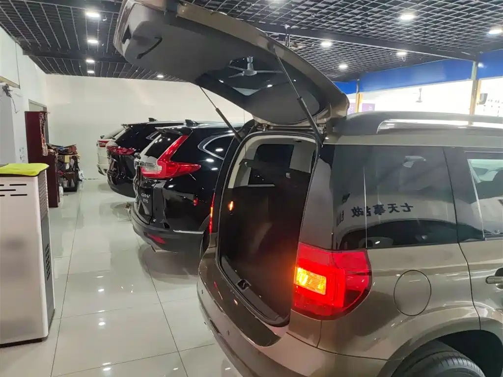 Škoda Yeti 2017 TSI280 DSG Advance фото 19