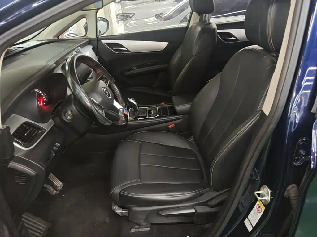 BYD Song MAX 2022 2021 Upgrade 1.5T Automatic Luxury Edition 7-Seater