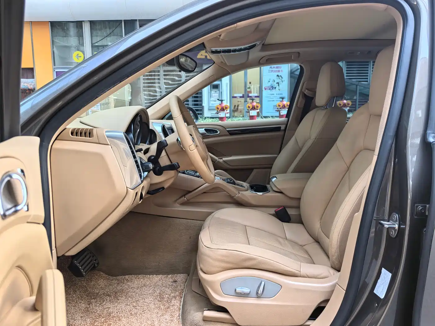 Porsche Cayenne 2011 Cayenne 3.0T фото 19