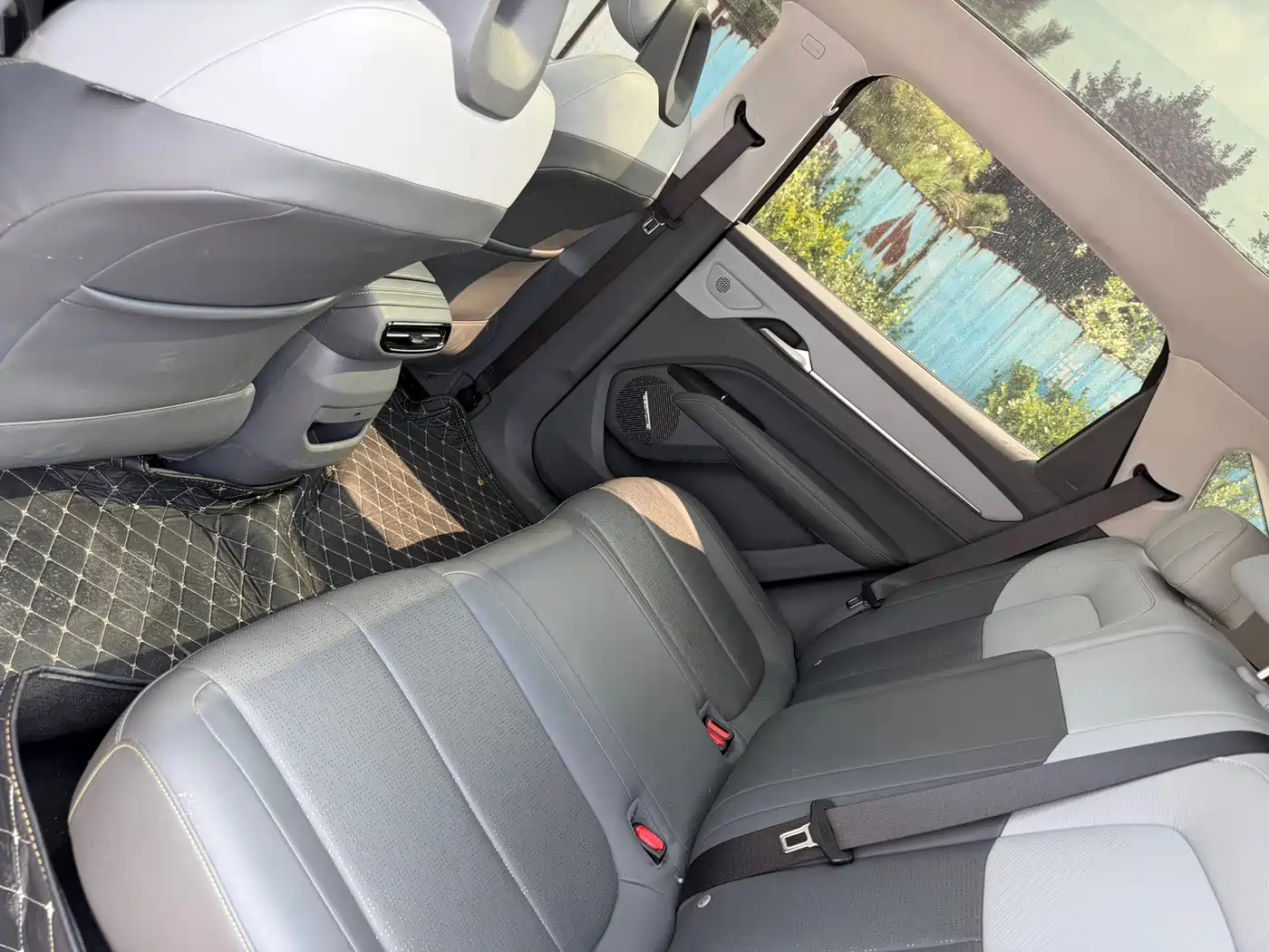 Besturn Yueyi 03 2025 2025 565km Ultimate Edition