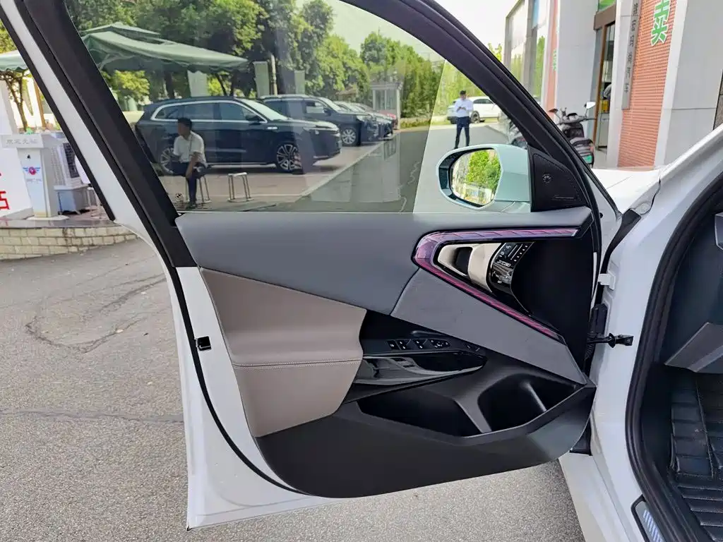 Фото 6 - BMW X3