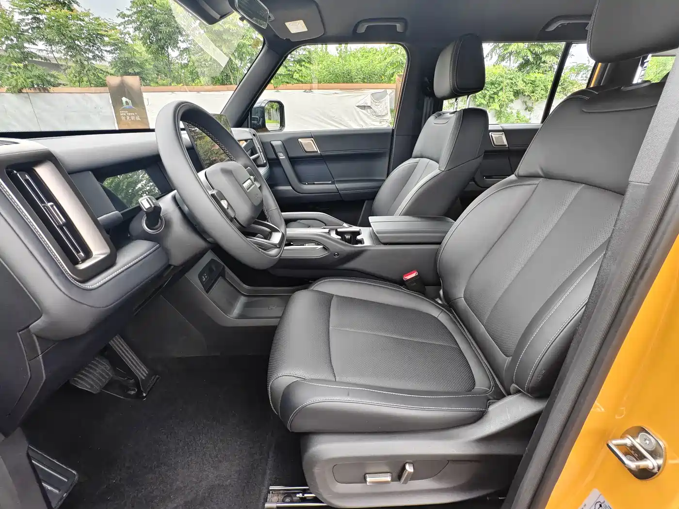 Chery Fengyun Storm X3L 2025 2025 Model 4WD Premium Edition