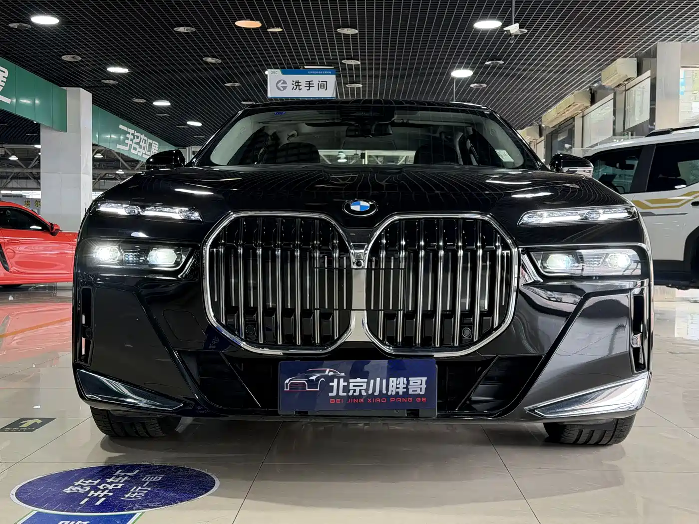 BMW 7-SERIES