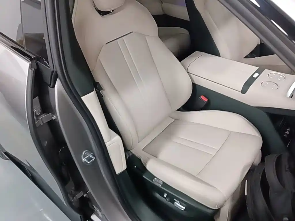 Xiaomi Auto Xiaomi YU7 2026 2025 Extended Range RWD Edition