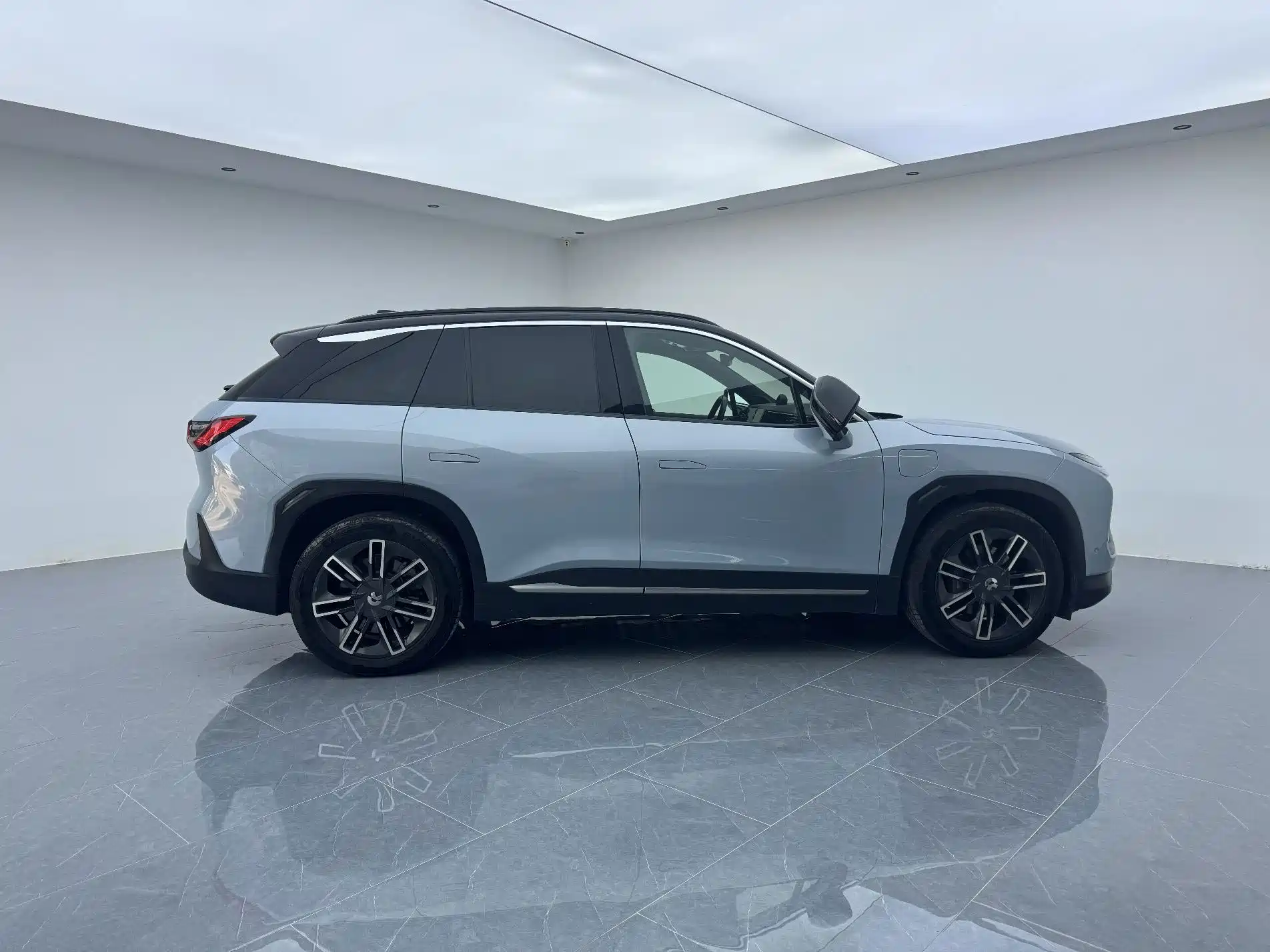Фото 8 - NIO ES6