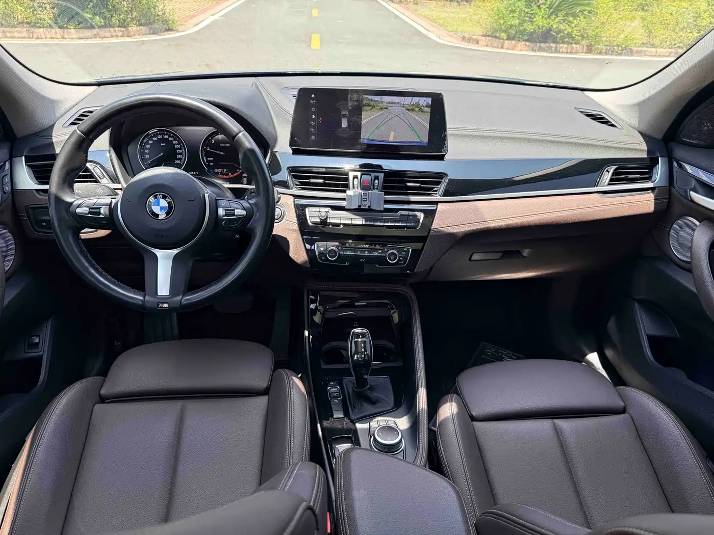 Фото 6 - BMW X1