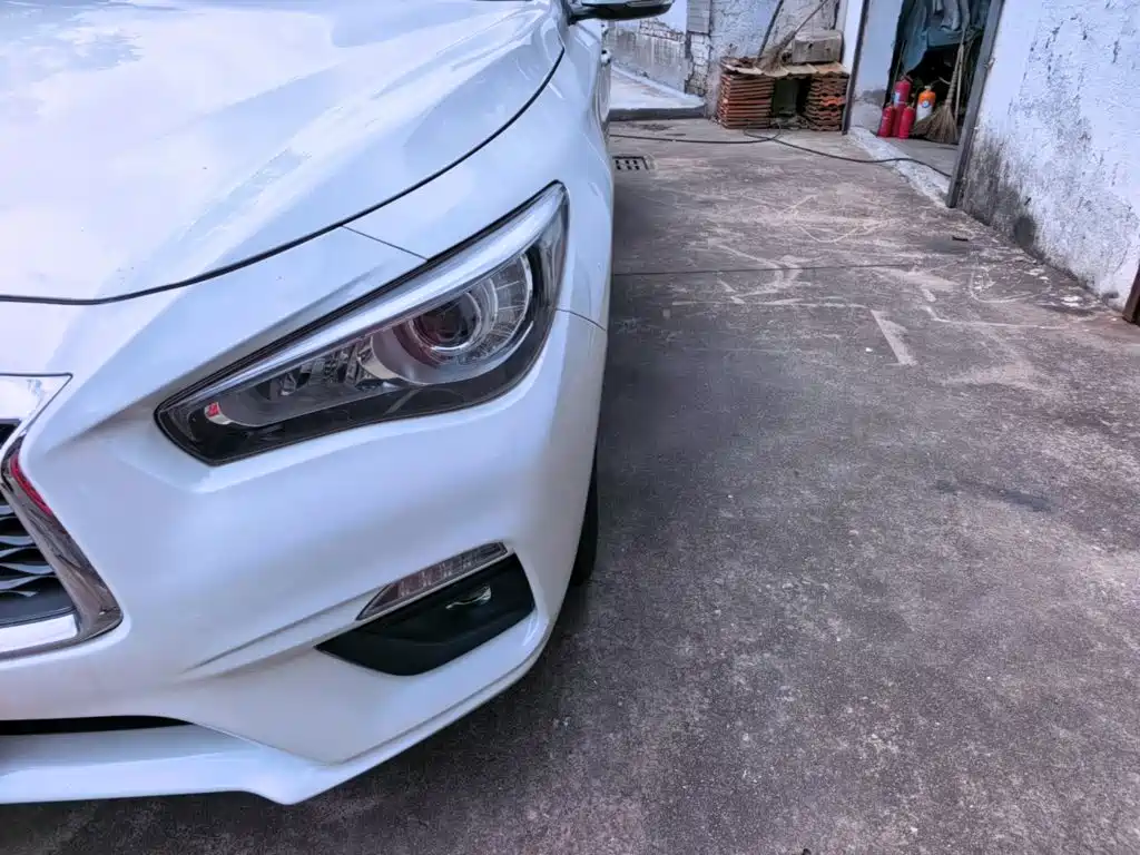 Infiniti Q50L 2019 2018 2.0T Comfort (China VI)