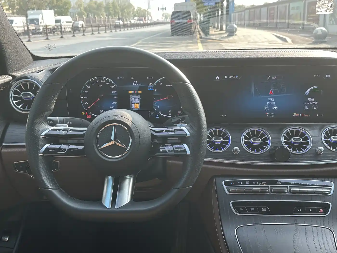 Mercedes-Benz E-Class 2023 E 300 L Luxury фото 4