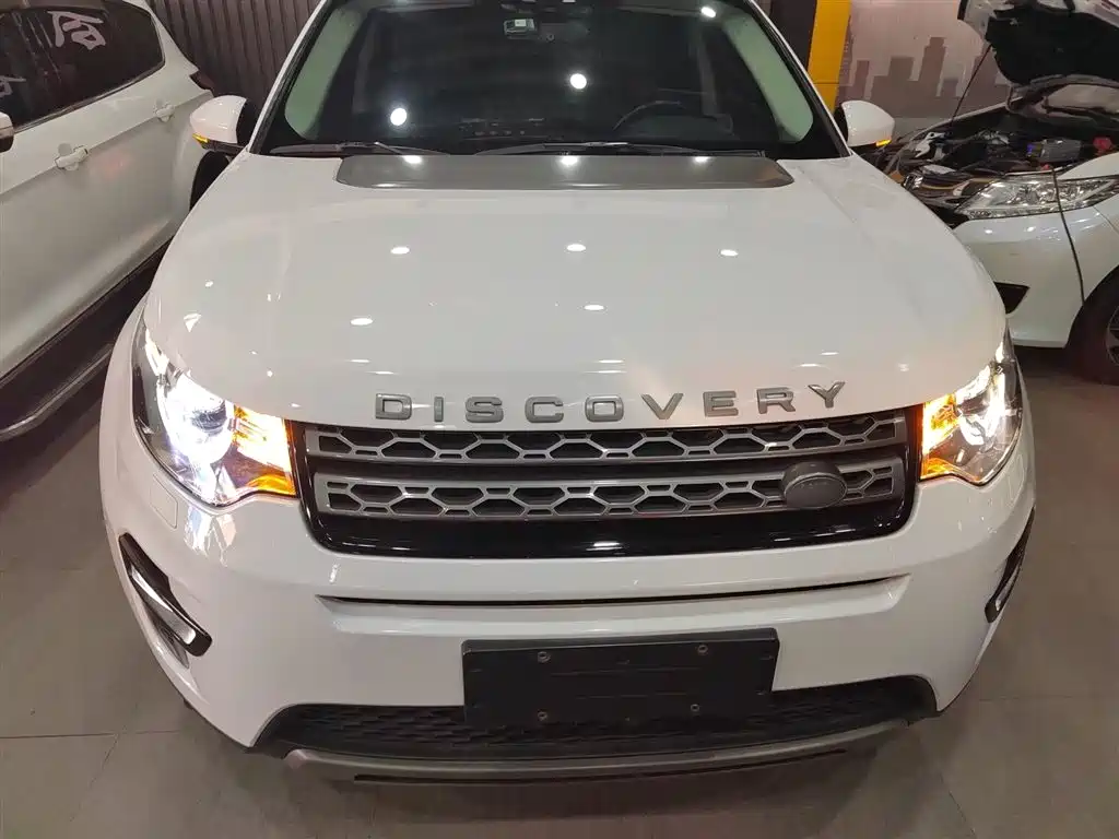 Land Rover Discovery Sport 2016 2.0T SE фото 19