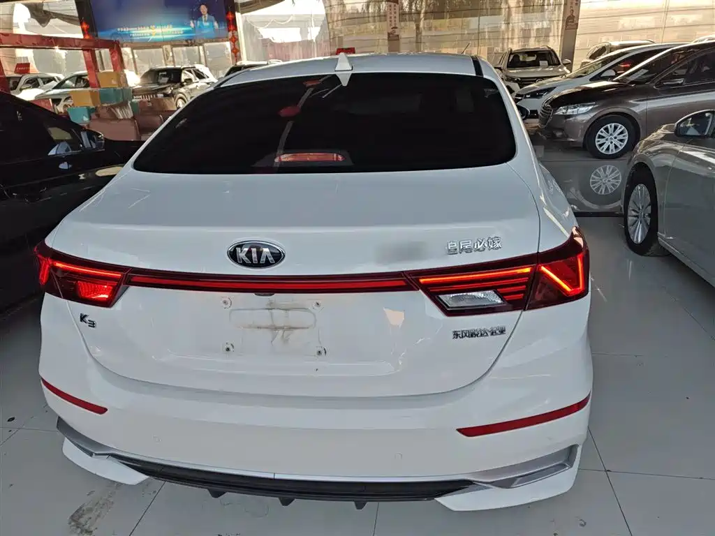 Kia K3 2021 1.5L CVT Fashion Edition фото 22