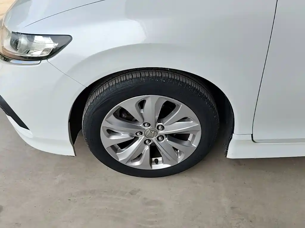 Honda Jade 2019 2017 1.8L Automatic Classic Edition 5-seater