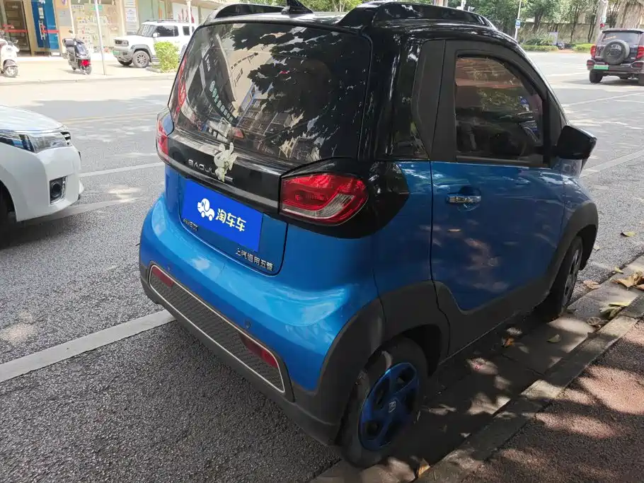 2020 Baojun E100
