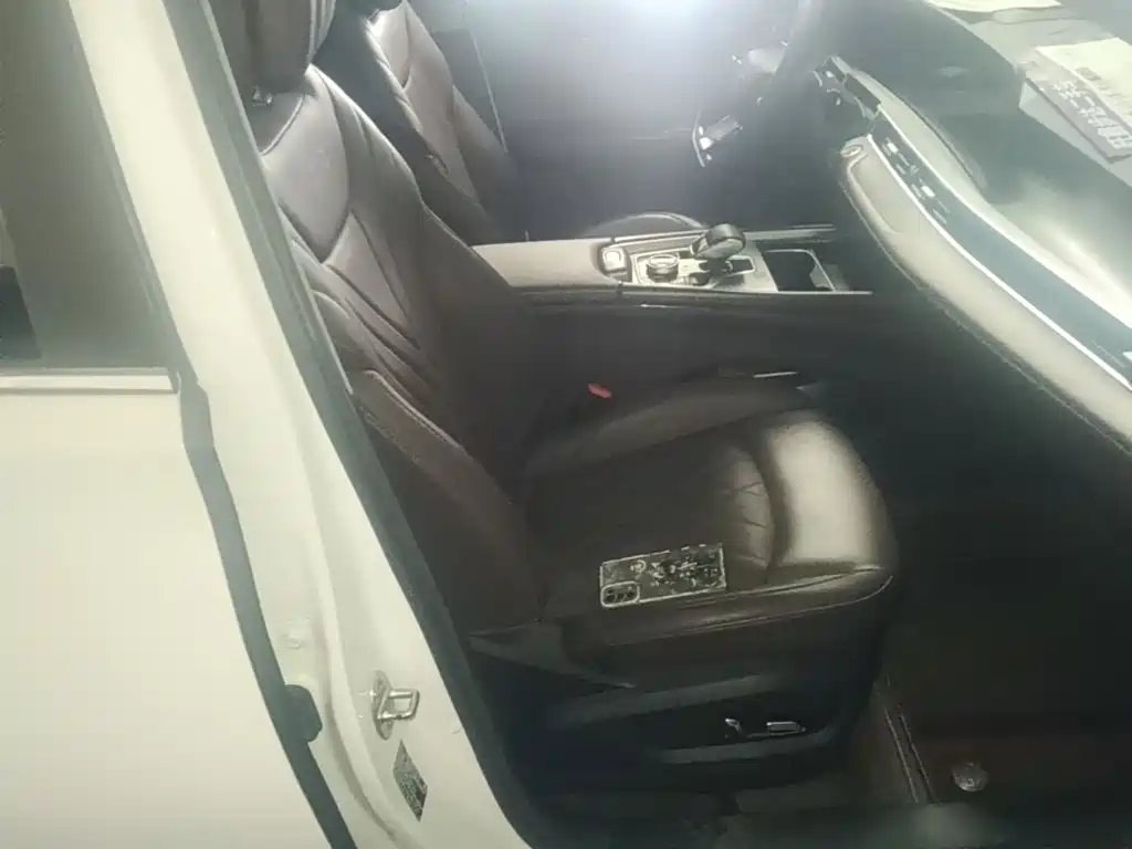 Chery Tiggo 8 PRO 2023 2022 290T 2WD Vast Version 5-Seater