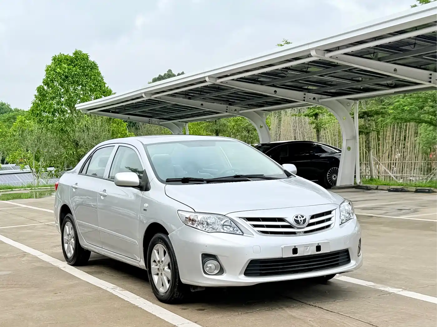 Toyota Corolla 2011 Model 1.6L Automatic GL Sunroof фото 3